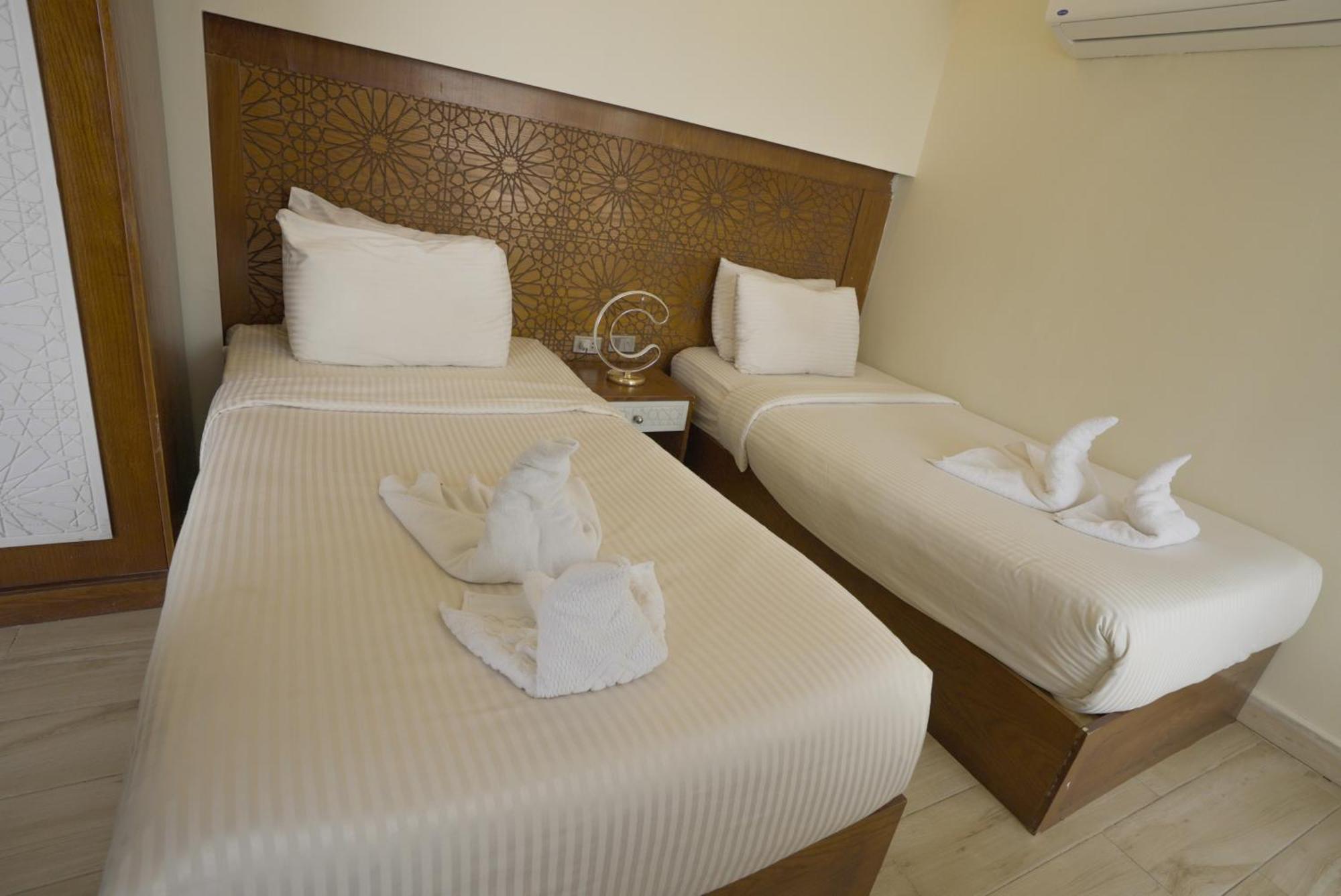 Queen Cleopatra Pyramids Hotell Kairo Eksteriør bilde