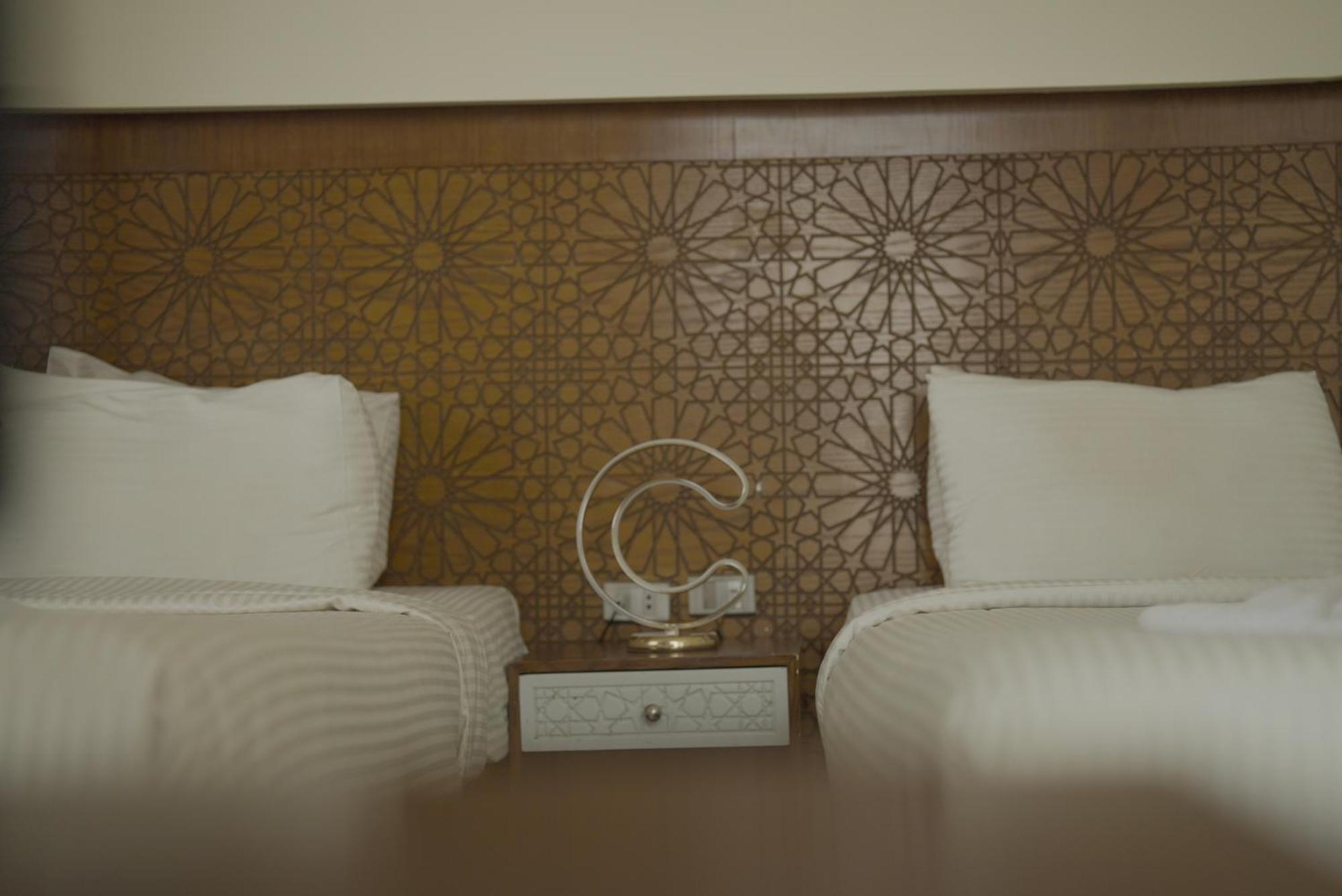 Queen Cleopatra Pyramids Hotell Kairo Eksteriør bilde